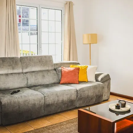 Casa Da Rua Nova * Nordeste (Azores)