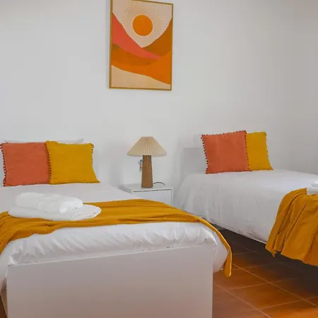 Casa Da Rua Nova *