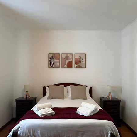 Casa Da Rua Nova