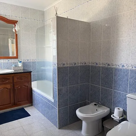 Casa Da Rua Nova Holiday home *