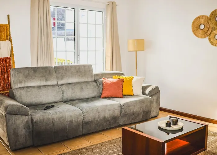 Casa Da Rua Nova * Nordeste (Azores)